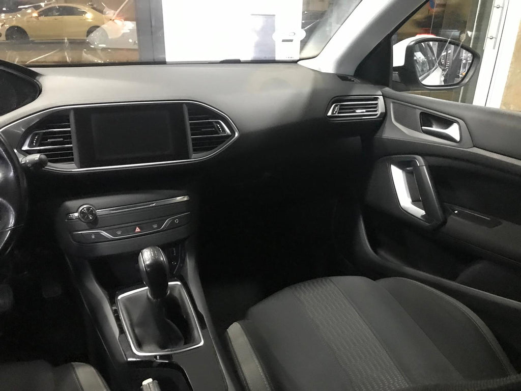 PEUGEOT - 308 Nuevo 308 5p Allure 1.6 HDi 92